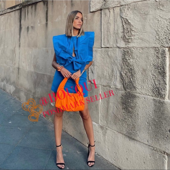 BLOGGERS FAV ZARA LIMITED EDITION VOLUMINOUS TOP DRESS - Picture 3 of 5